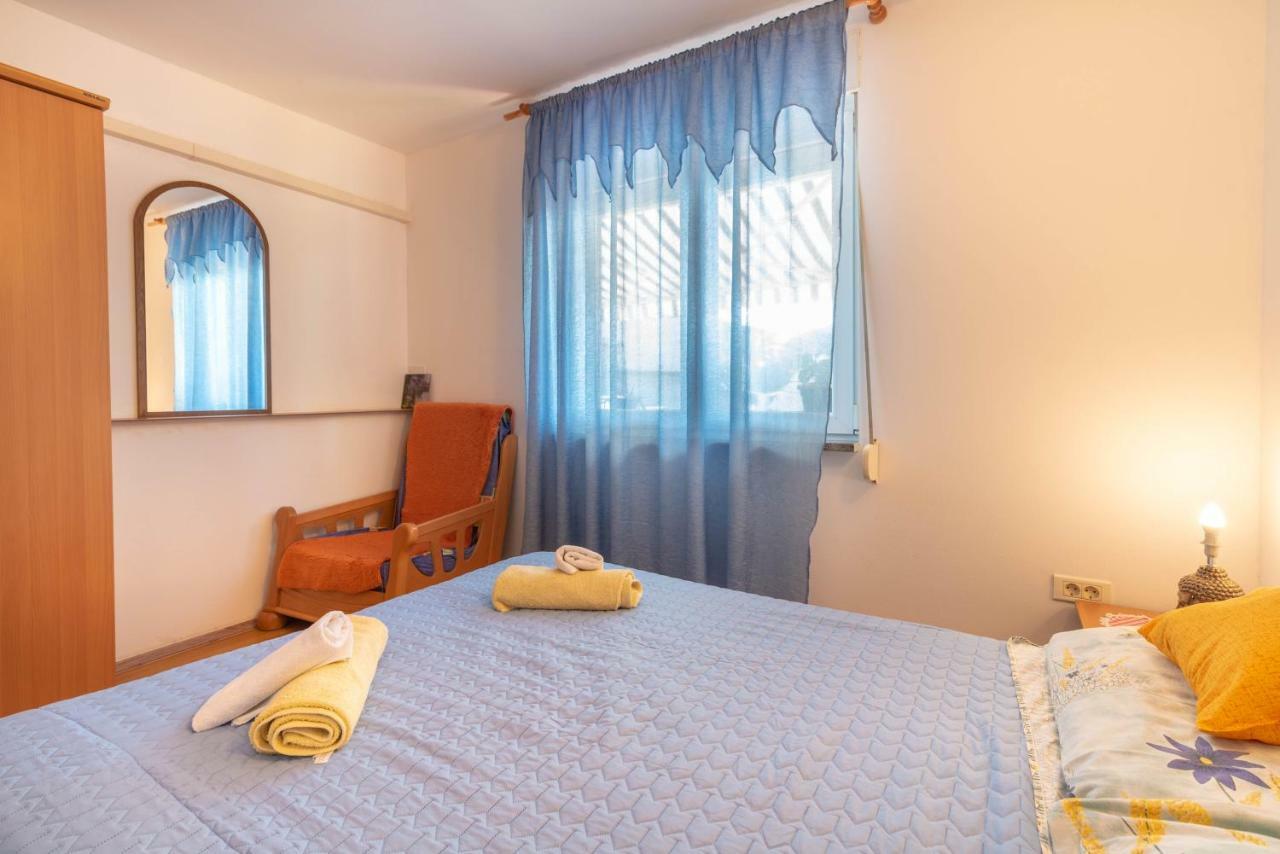 Nostress Apartment Пула Экстерьер фото