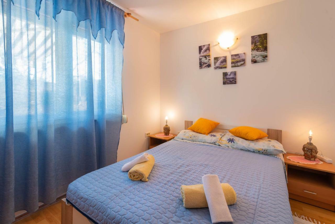 Nostress Apartment Пула Экстерьер фото