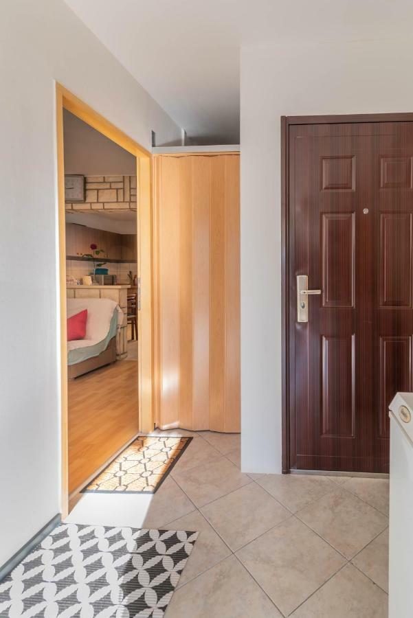 Nostress Apartment Пула Экстерьер фото