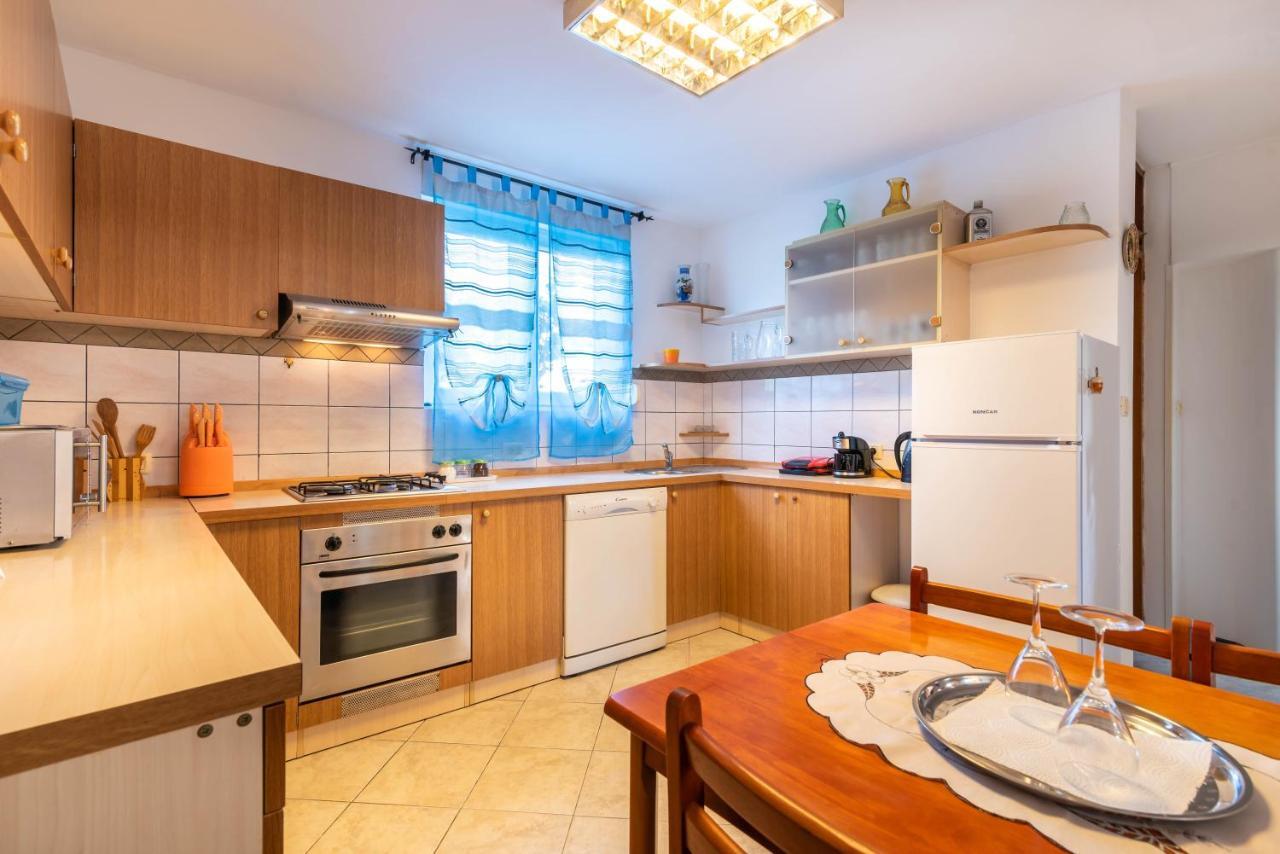 Nostress Apartment Пула Экстерьер фото